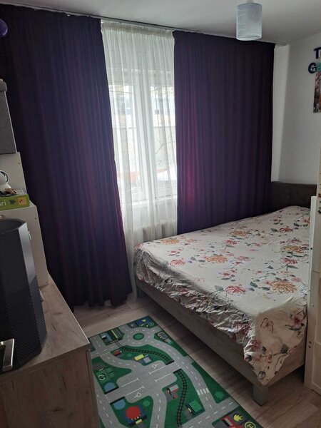 Salaj, Humulesti, parc 15 minute de Unirii,